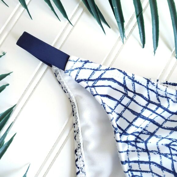 NAUTICA Broadway Mix sporty swim string bikini bottoms brief navy white XS NEW - Picture 2 of 6